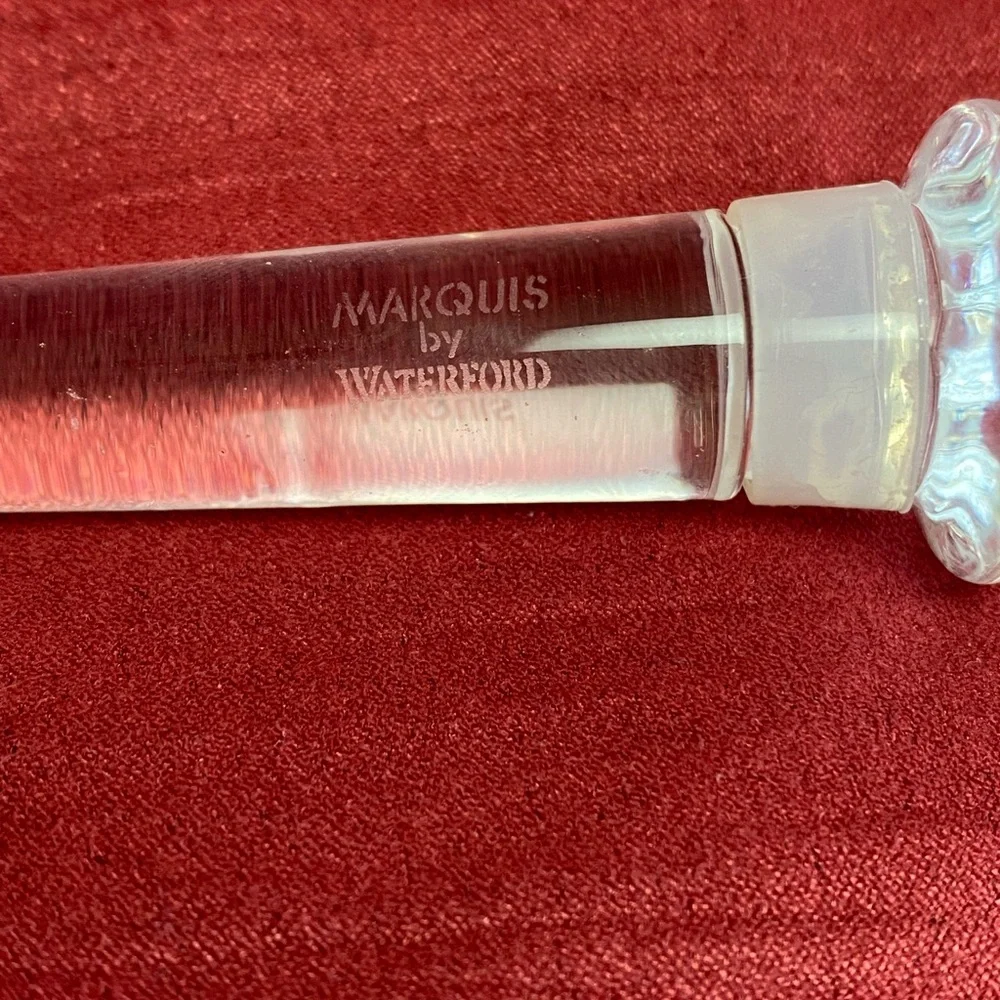 Gorgeous Marquis by Waterford Brookside Wine Stopper
